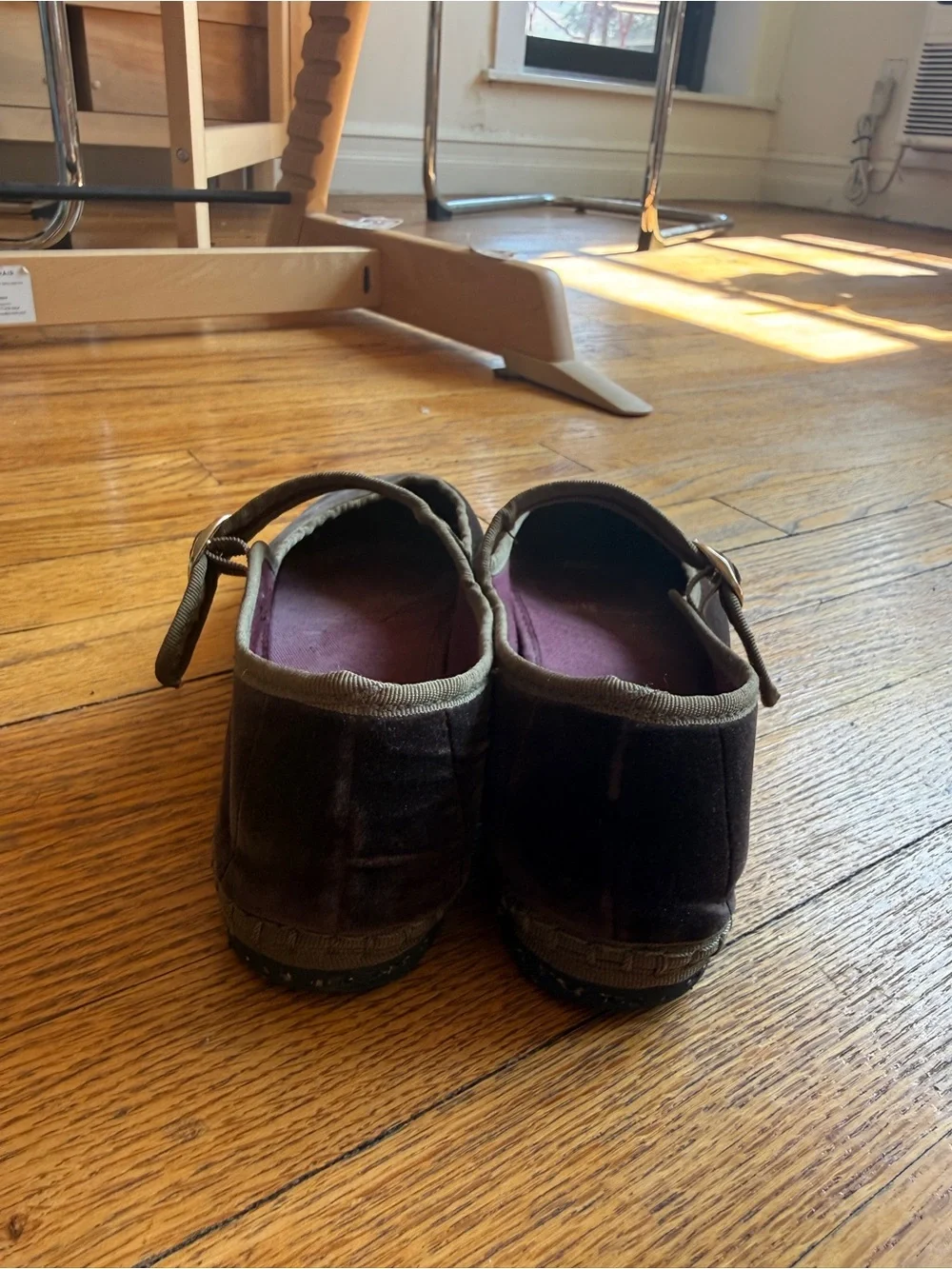 Flabelus Olive Velvet Mary Jane Flats